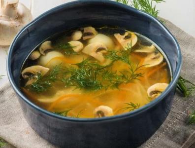 Суп куриный с грибами